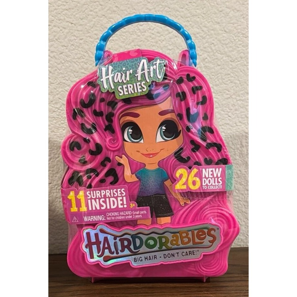 NEW Hairdorables Doll Surprise with Carrying Case